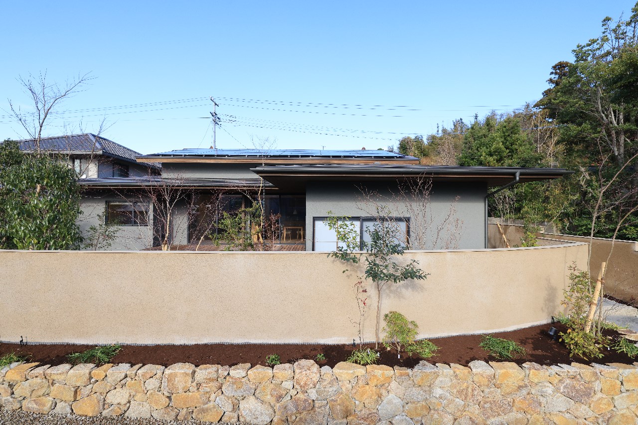 庭の景色に彩られる心豊かな暮らし　(山口県下関市/平屋)