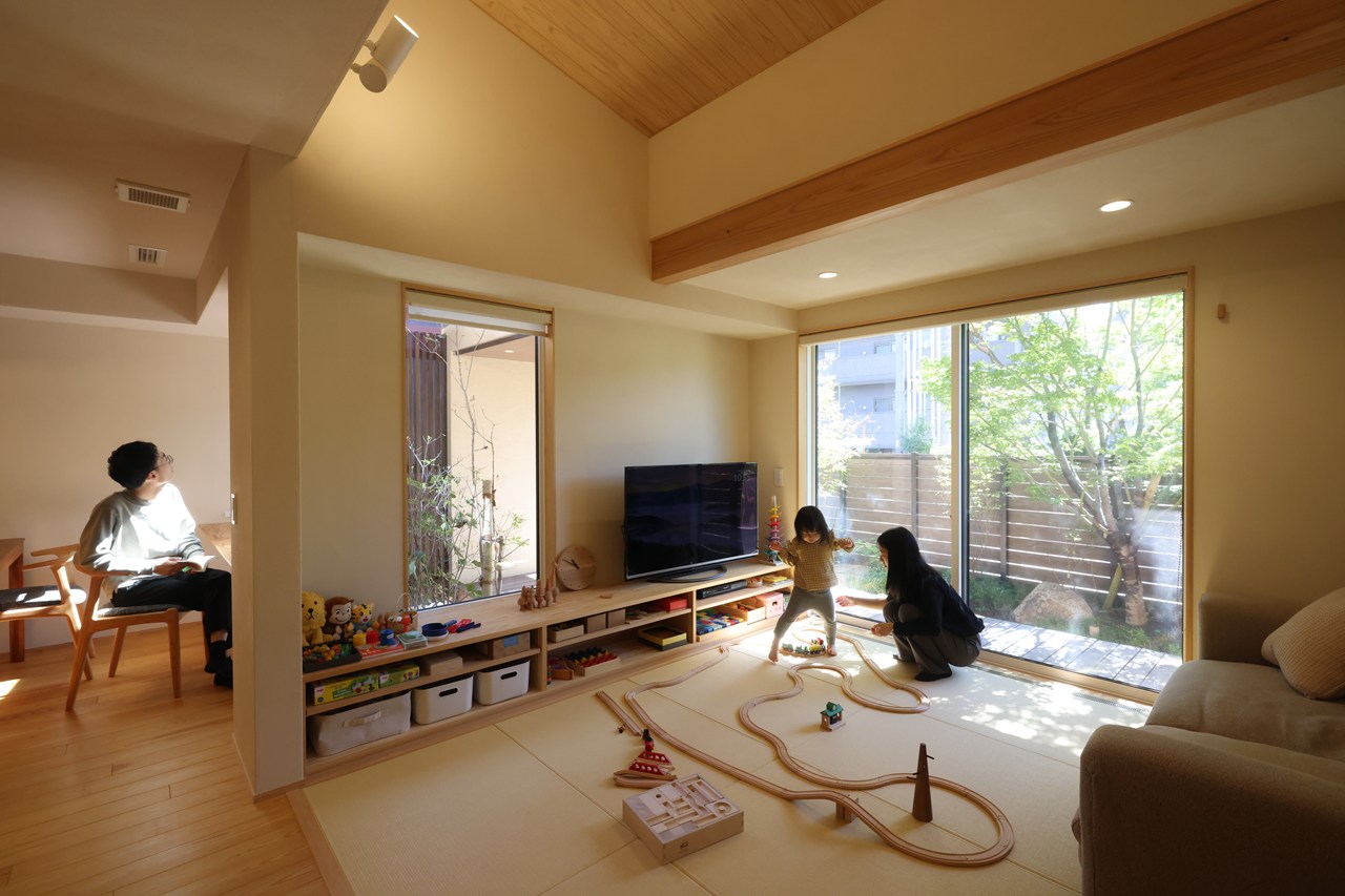 坪庭から緑を楽しむ家　(山口県山口市/平屋)