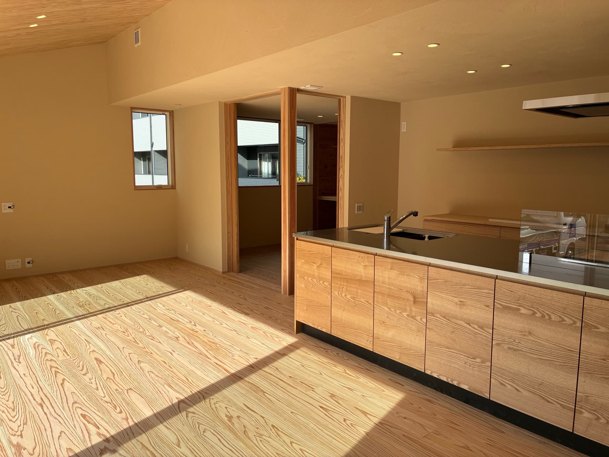 M様邸（福岡市東区）【仕上げ工事中】