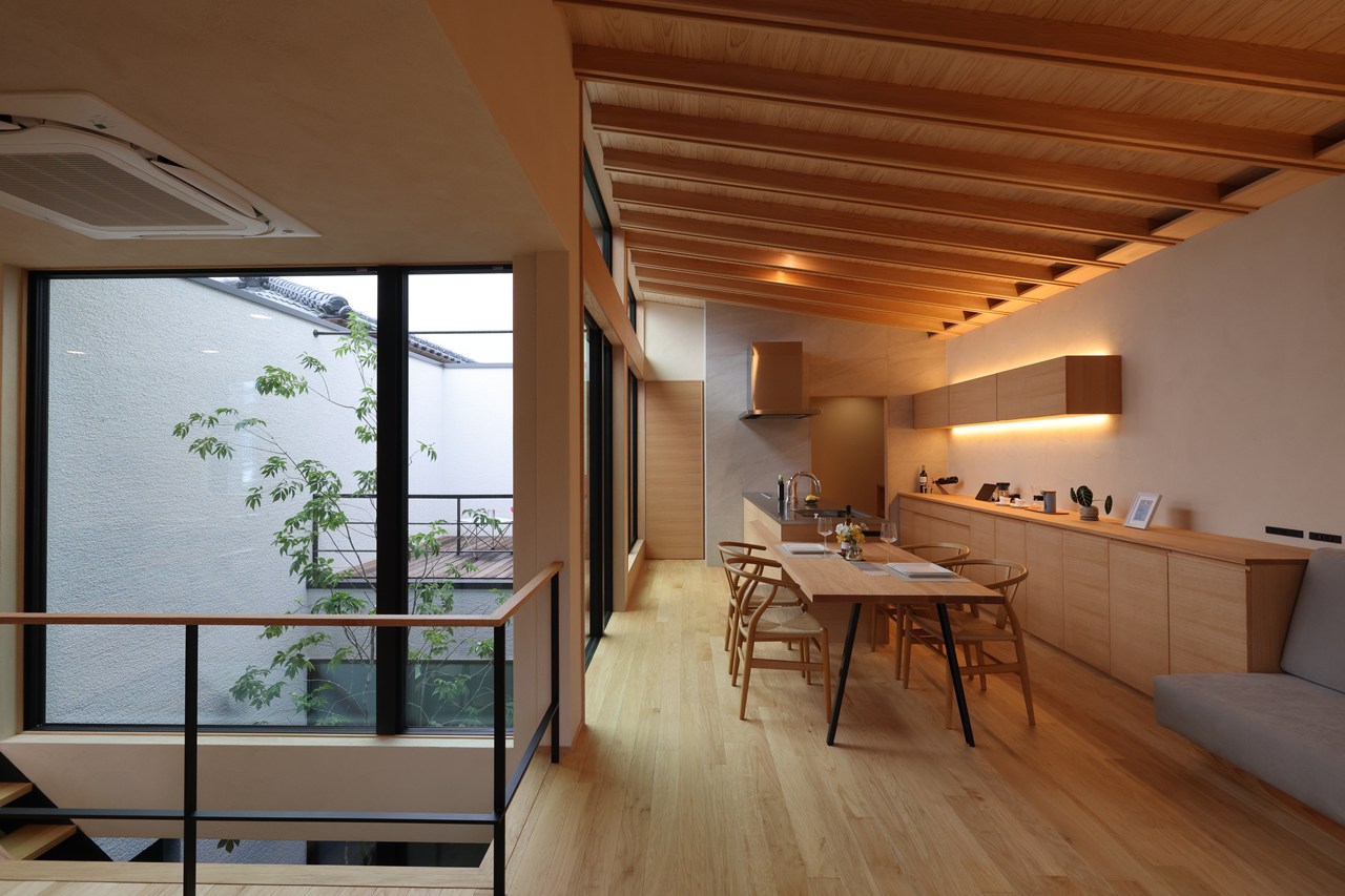 中庭と青空デッキのある暮らし　(福岡県北九州市/ベーシック)