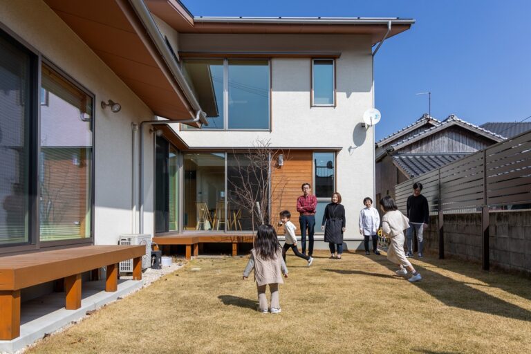 和室で繋がる二世帯住宅