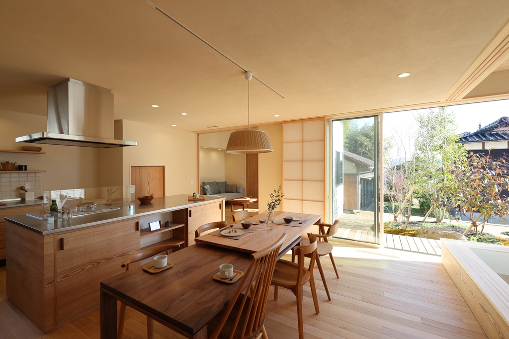 WS21.dining table【期間限定展示　家具フェア10/17-25】
